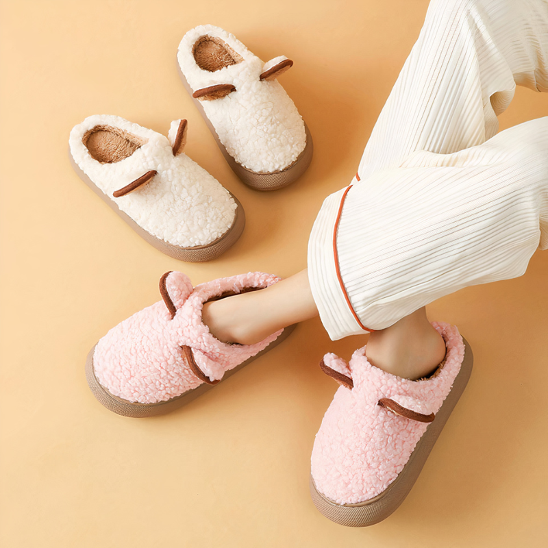 Chaussons bi-matière en moumoute