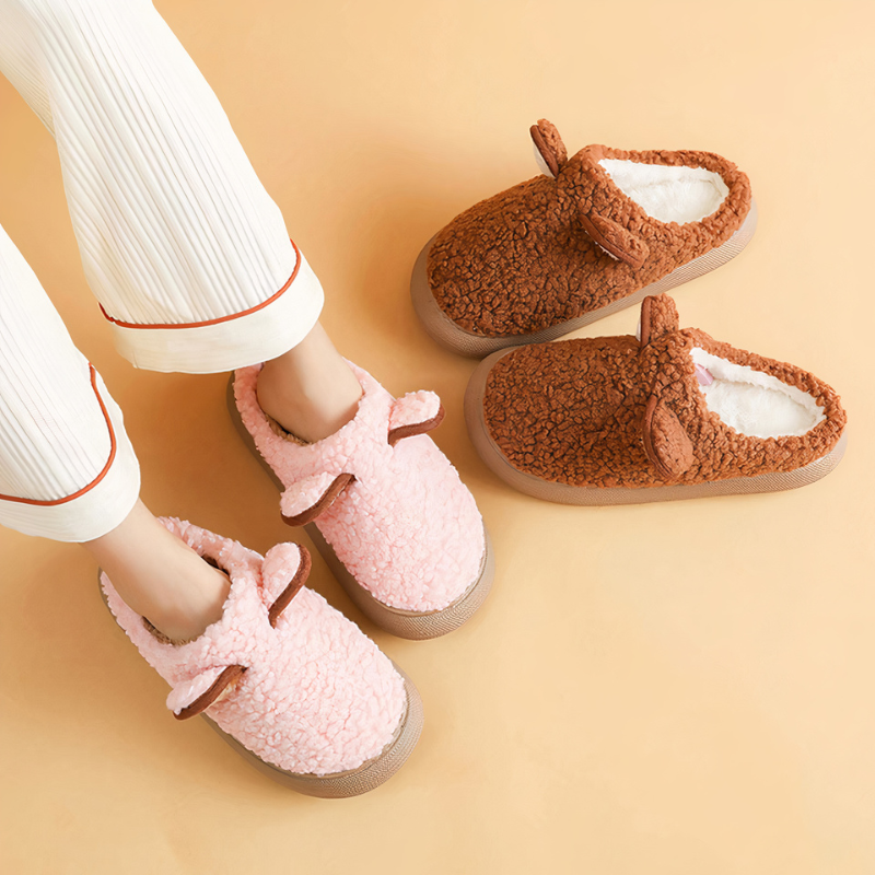 Chaussons bi-matière en moumoute