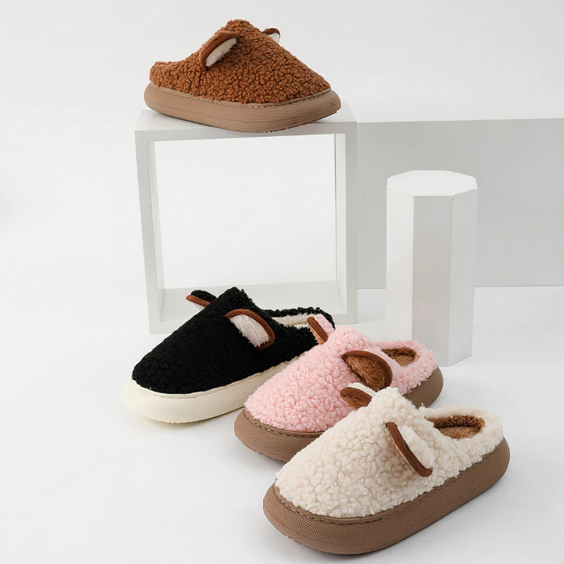 Chaussons bi-matière en moumoute