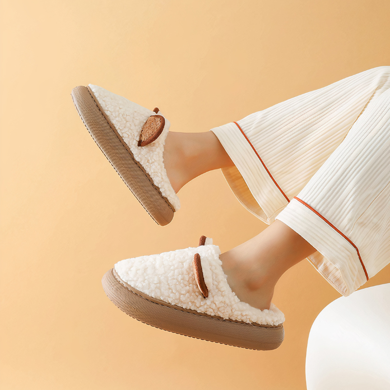 Chaussons bi-matière en moumoute