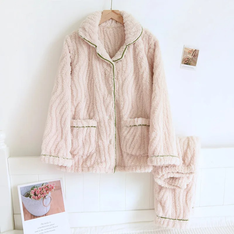 Pyjama duveteux femme